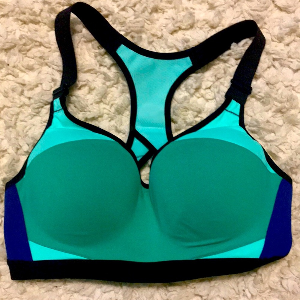 Victoria Secret Sports Bra